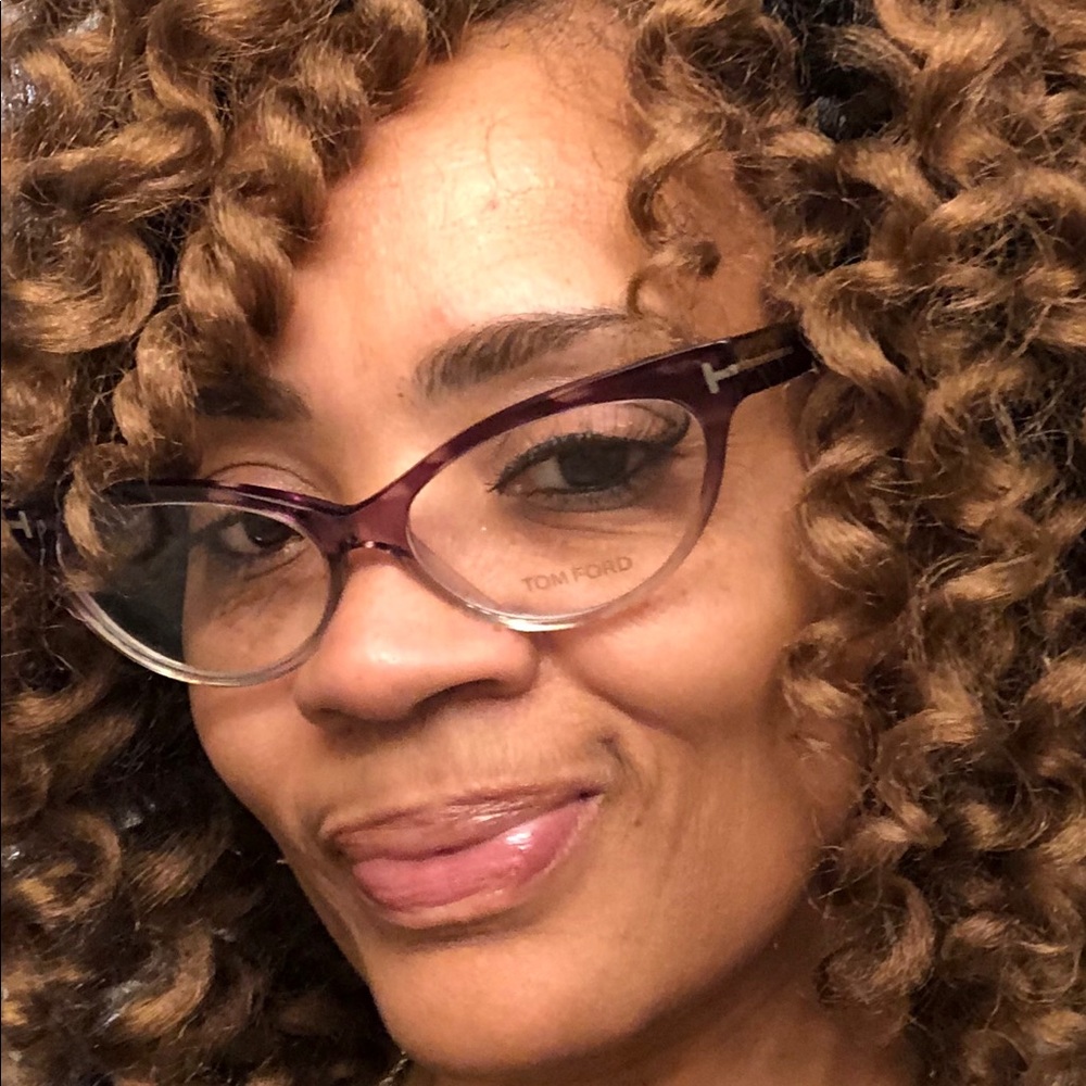Meet your Posher, Amanda